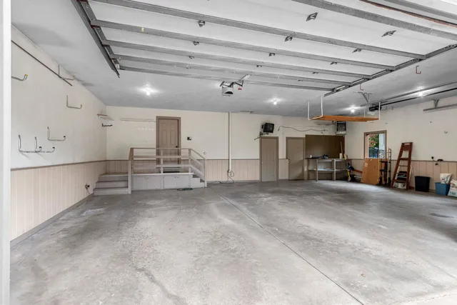 $535,900 | 217 North Patricia Lane, Wrightstown, WI 54180