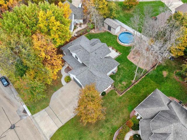 $535,900 | 217 North Patricia Lane, Wrightstown, WI 54180