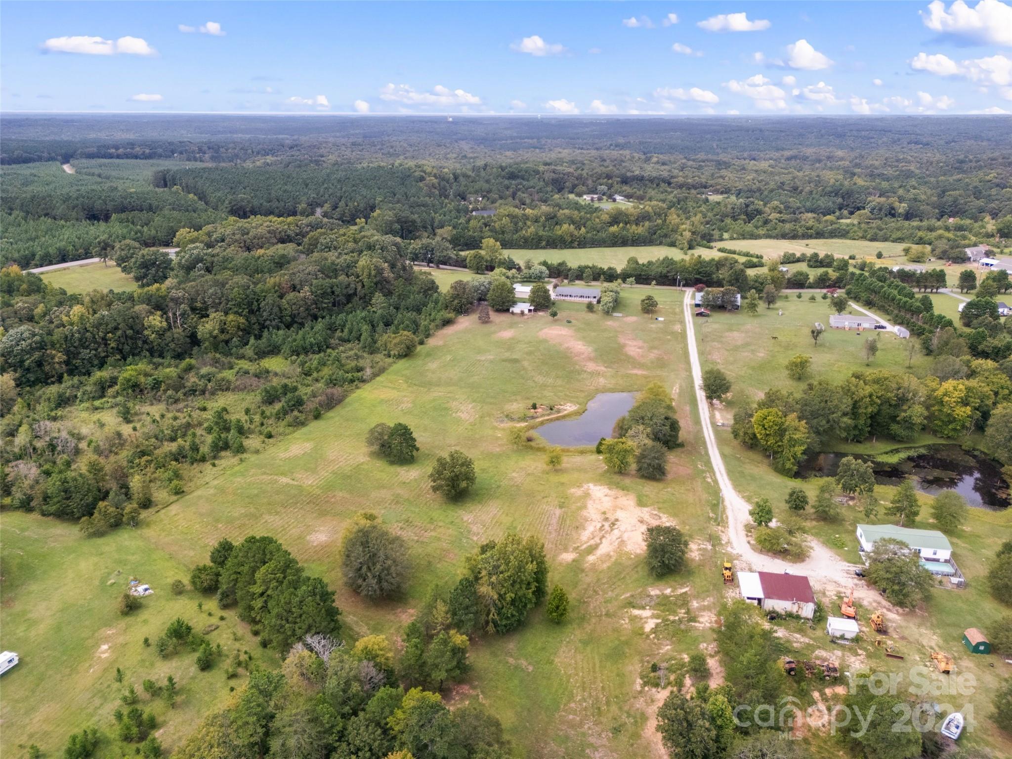 4865 Mel Nunnery Road Fort Lawn, SC 29714 - Photo 32 of 36 Gallery Image 32