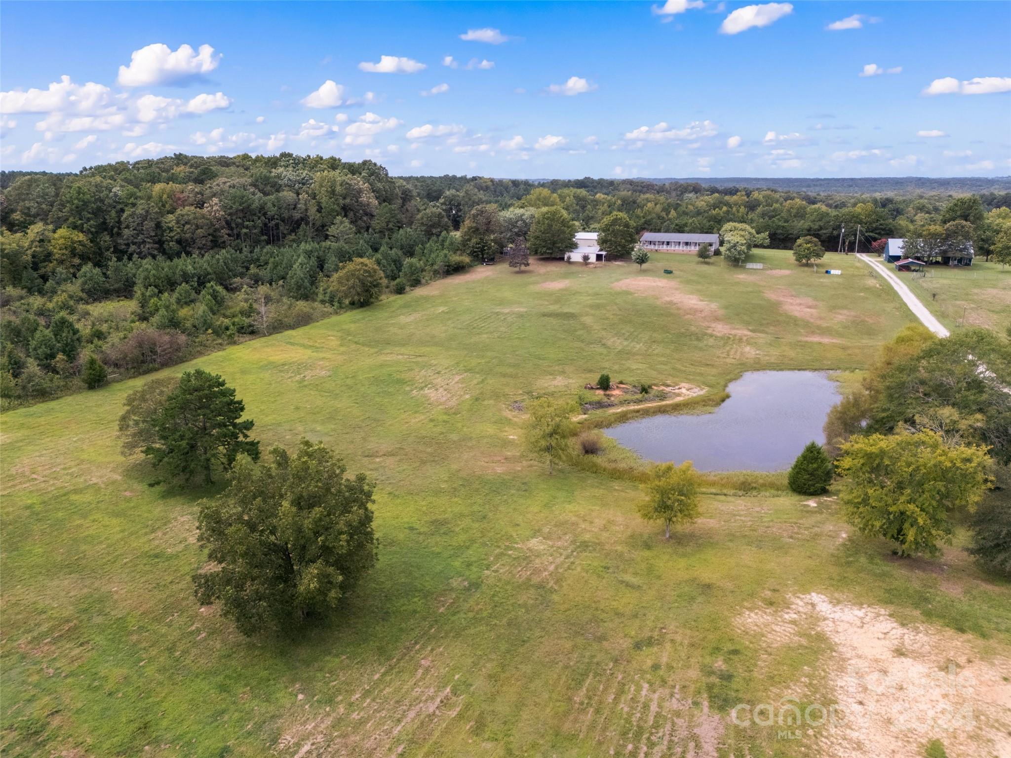 4865 Mel Nunnery Road Fort Lawn, SC 29714 - Photo 34 of 36 Gallery Image 34