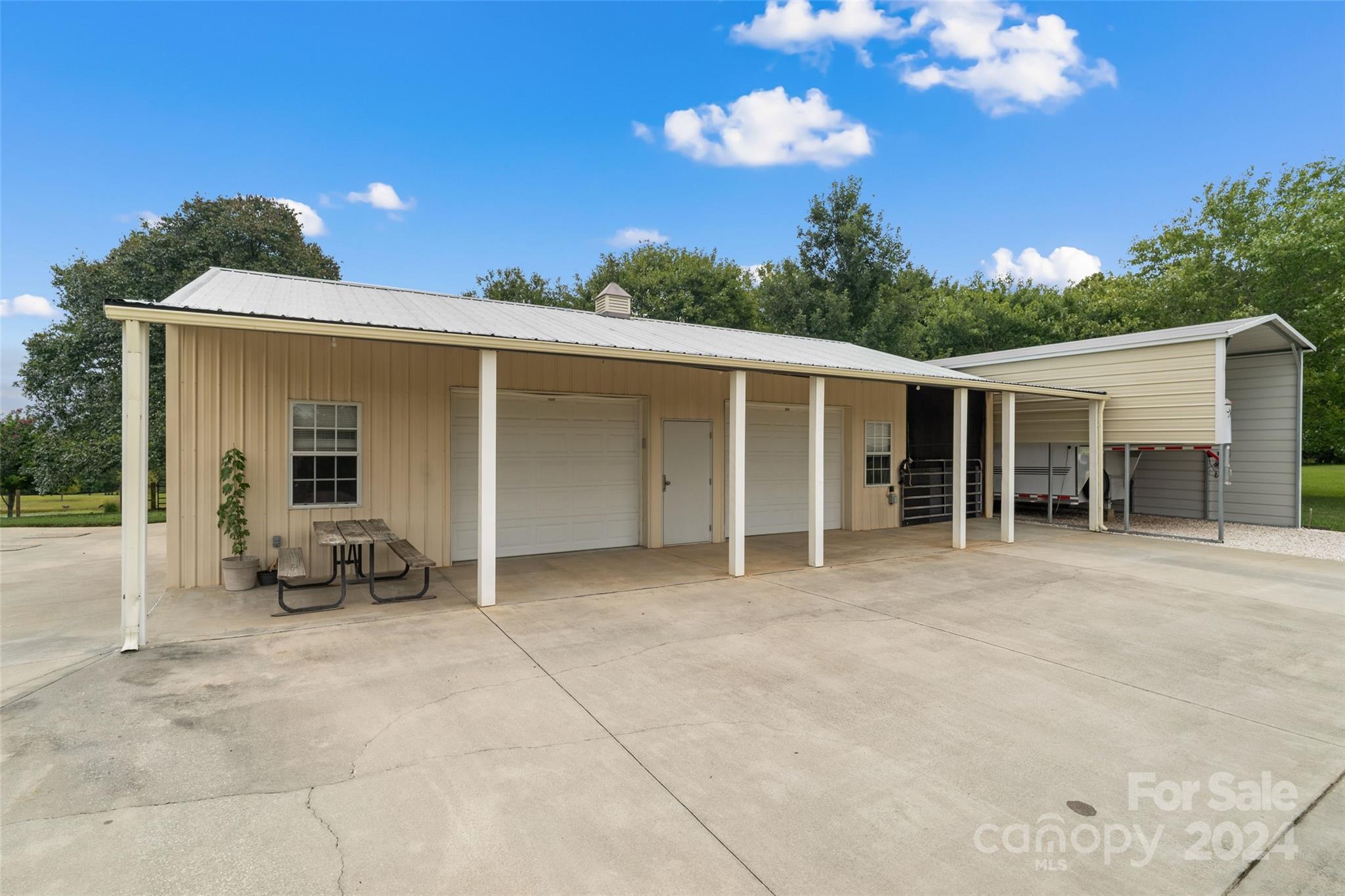 4865 Mel Nunnery Road Fort Lawn, SC 29714 - Photo 5 of 36 Gallery Image 5
