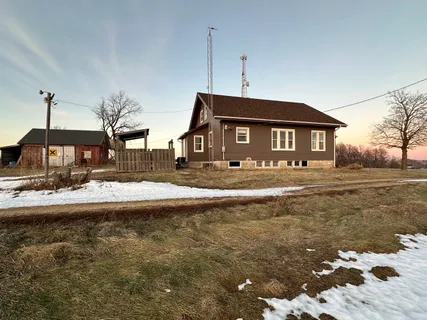a house view with a outdoor space