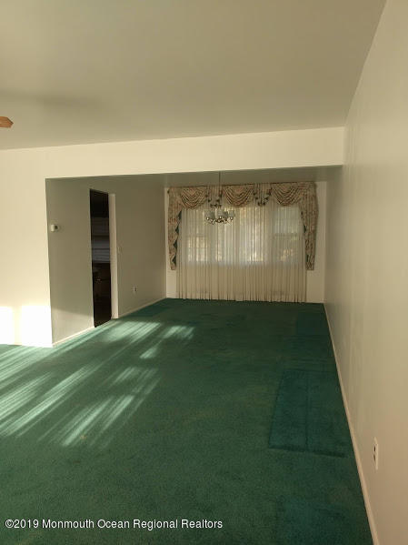 161 Miller Road Lakewood, NJ 08701 - Photo 12 of 25 IMG_20191001_170510