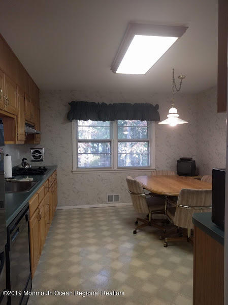161 Miller Road Lakewood, NJ 08701 - Photo 17 of 25 IMG_20191001_170706