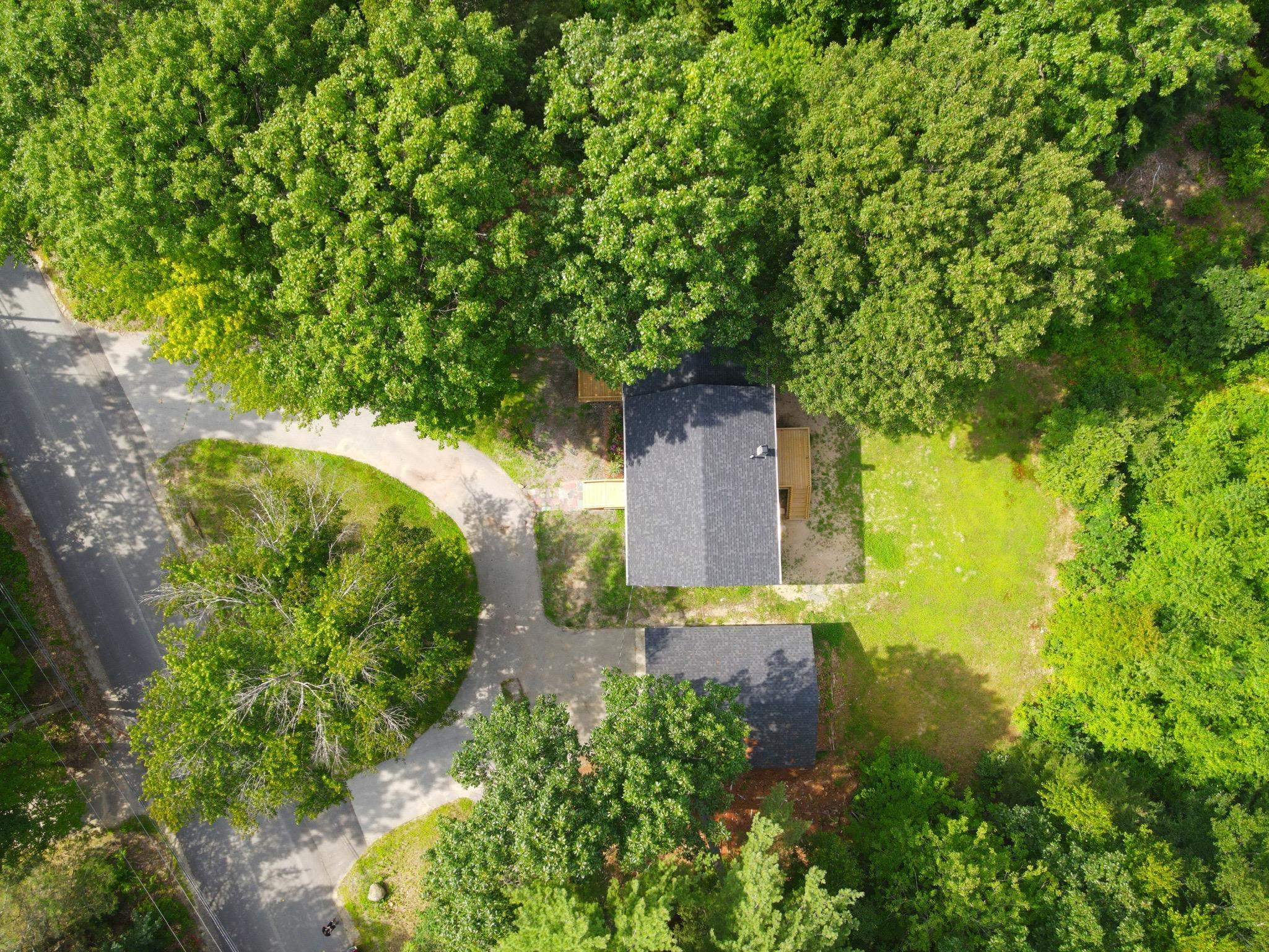 138 Lull Road Weare, NH 03281 - Photo 4 of 24