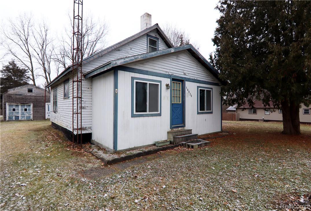 10036 East Potter Road Davison, MI 48423 - Photo 1 of 10 10036 E Potter Rd (1).jpg