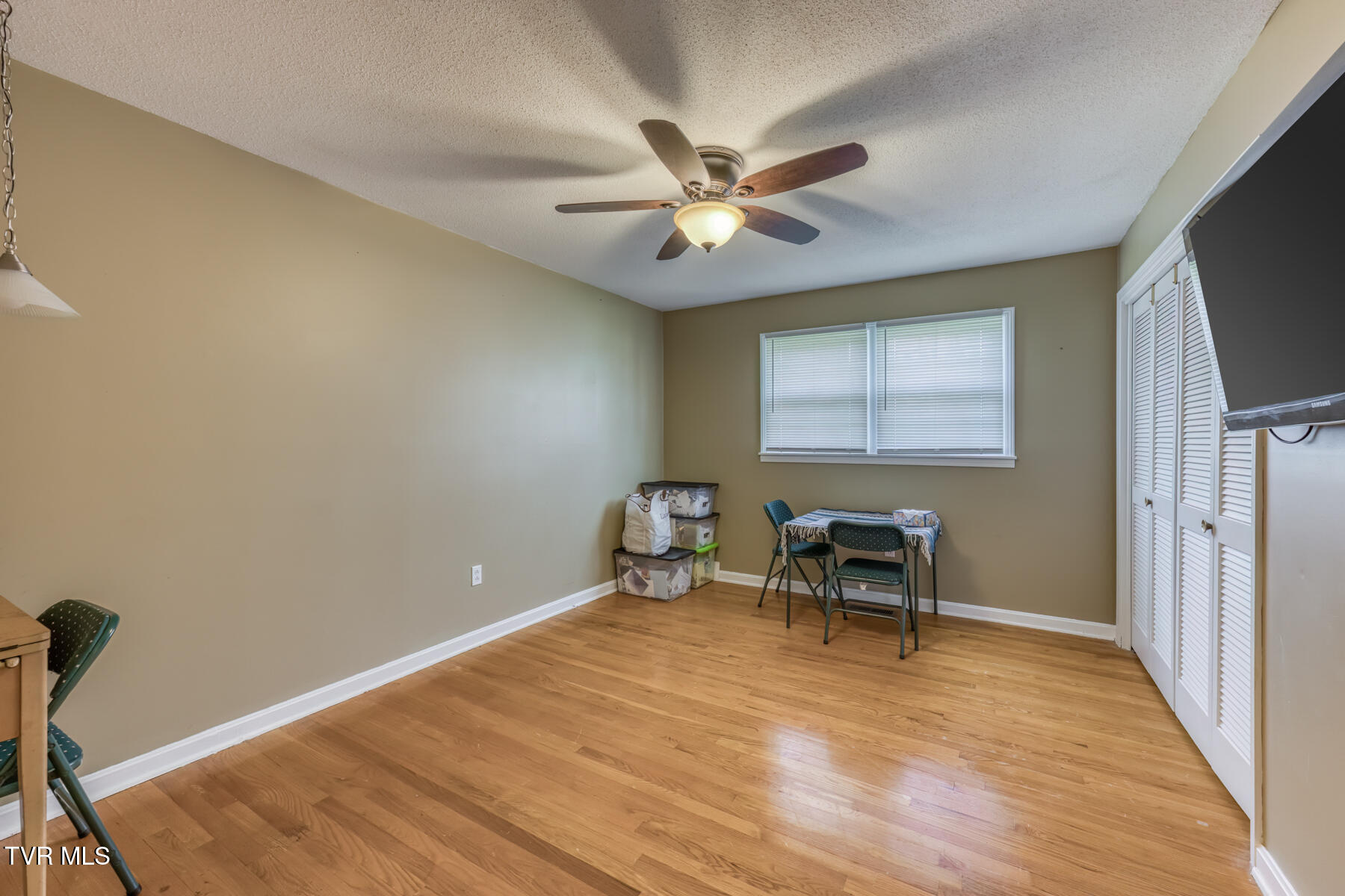 609 Hollyhill Road Johnson City, TN 37604 - Photo 24 of 47 609 Hollyhill Rd-22