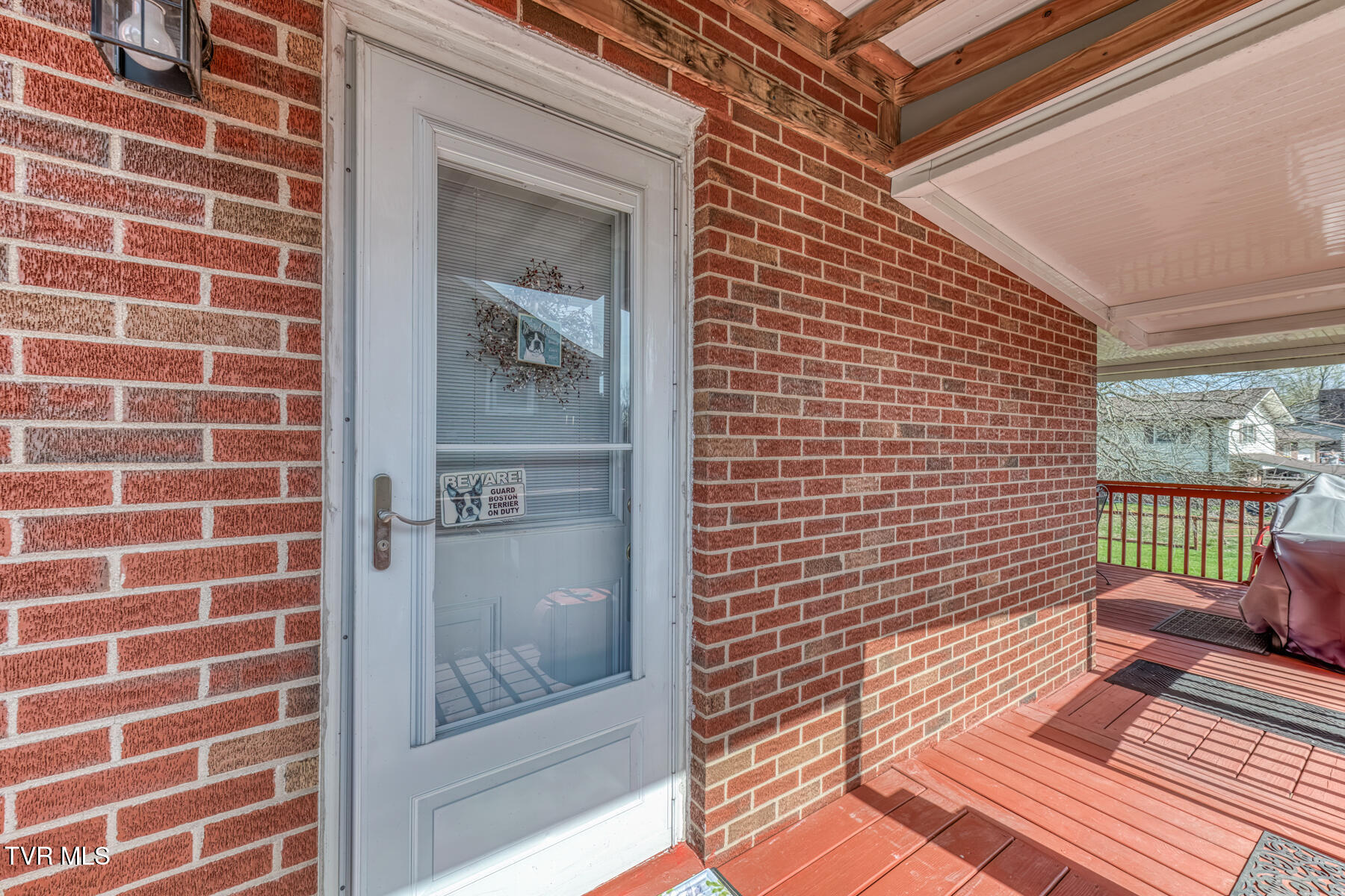 609 Hollyhill Road Johnson City, TN 37604 - Photo 36 of 47 609 Hollyhill Rd-34