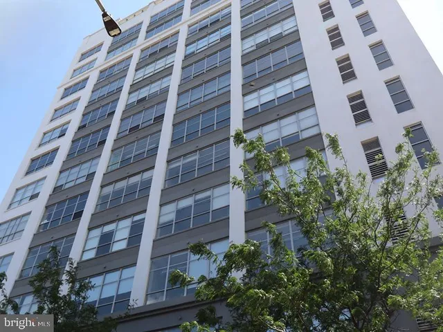 $459,900 | 2200-28 Arch Street, Unit 906, Philadelphia, PA 19103