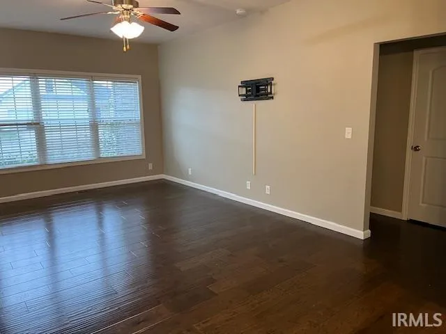 $2,300 | 3621 Arbor Pointe Drive, Newburgh, IN 47630