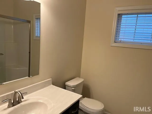 $2,300 | 3621 Arbor Pointe Drive, Newburgh, IN 47630