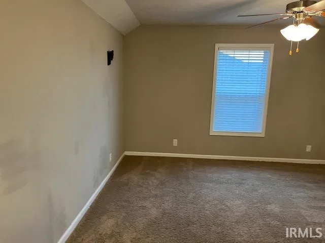 $2,300 | 3621 Arbor Pointe Drive, Newburgh, IN 47630