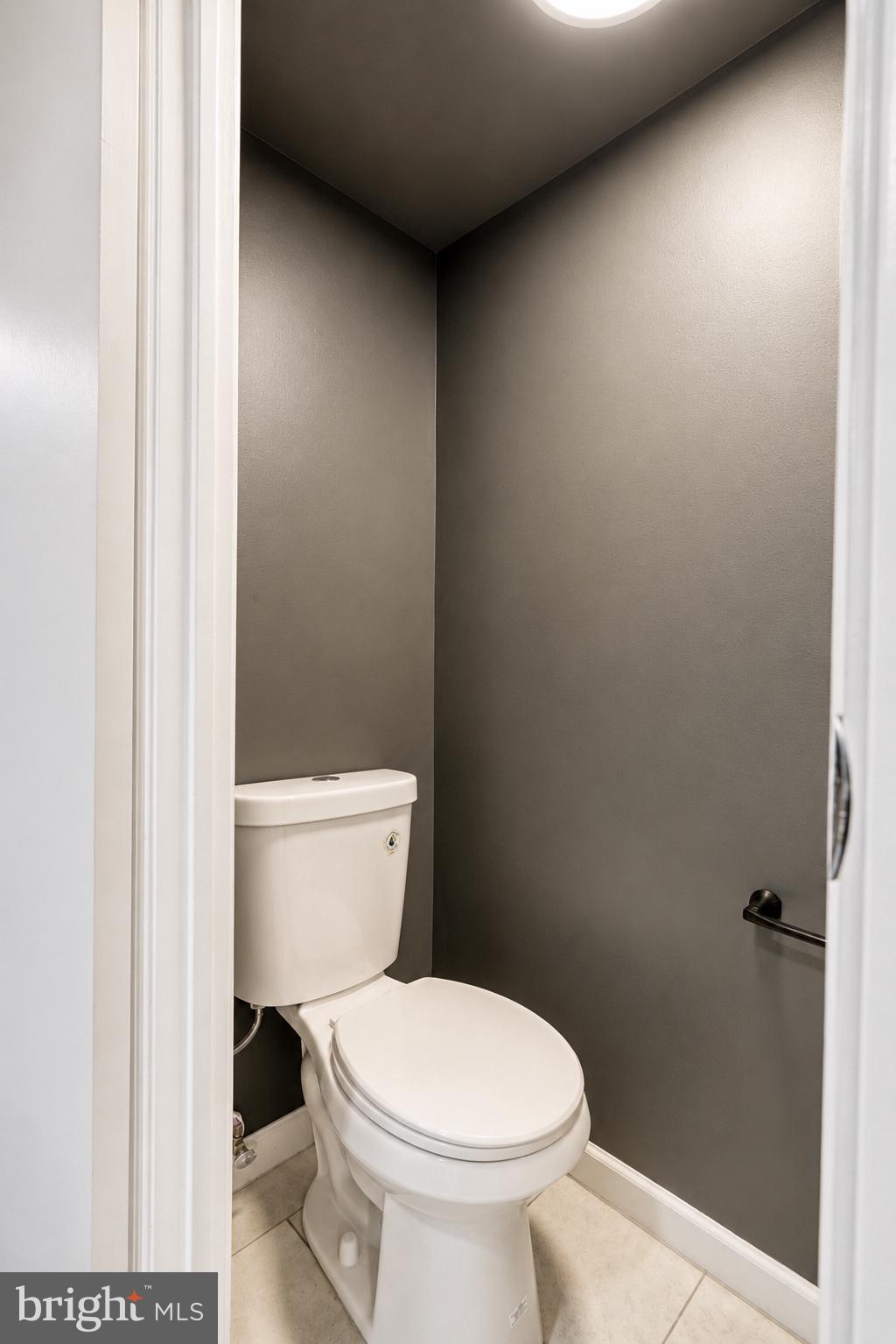104 Westbridge Road, Unit 120 Glenolden, PA 19036 - Photo 34 of 37 Sleek, modern half-bath retreat.