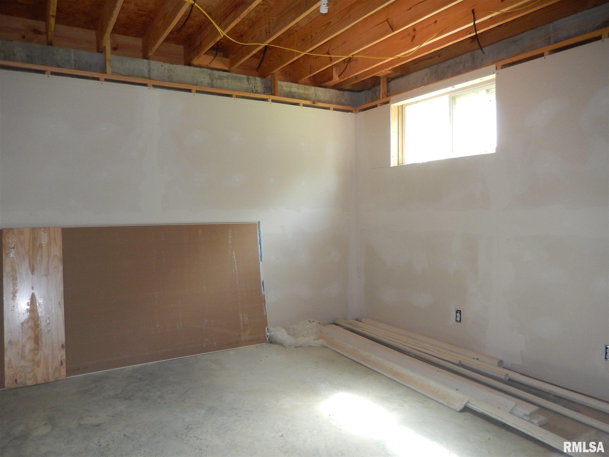 2695 Friendship School Road Anna, IL 62906 - Photo 34 of 45 Gallery Image 34