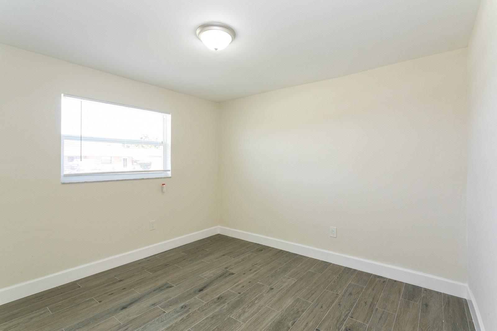 481 West 32nd Street Riviera Beach, FL 33404 - Photo 16 of 18 Bedroom3-481-W-32nd-Street
