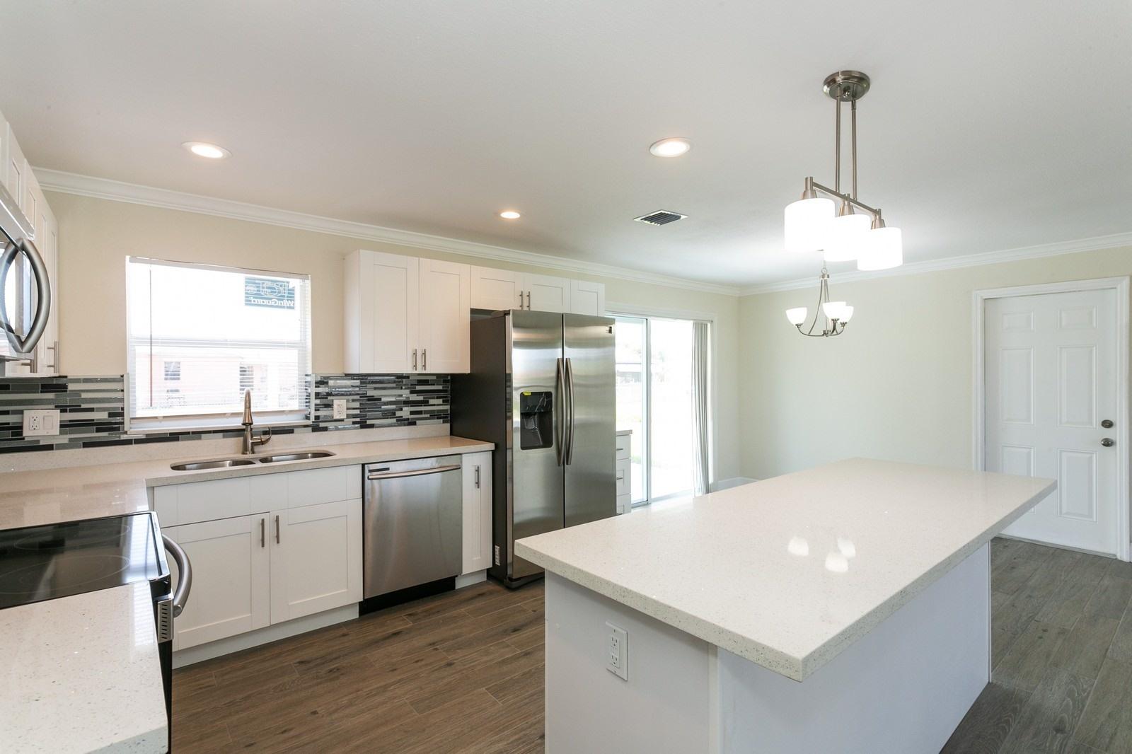 481 West 32nd Street Riviera Beach, FL 33404 - Photo 9 of 18 Kitchen-481-W-32nd-Street