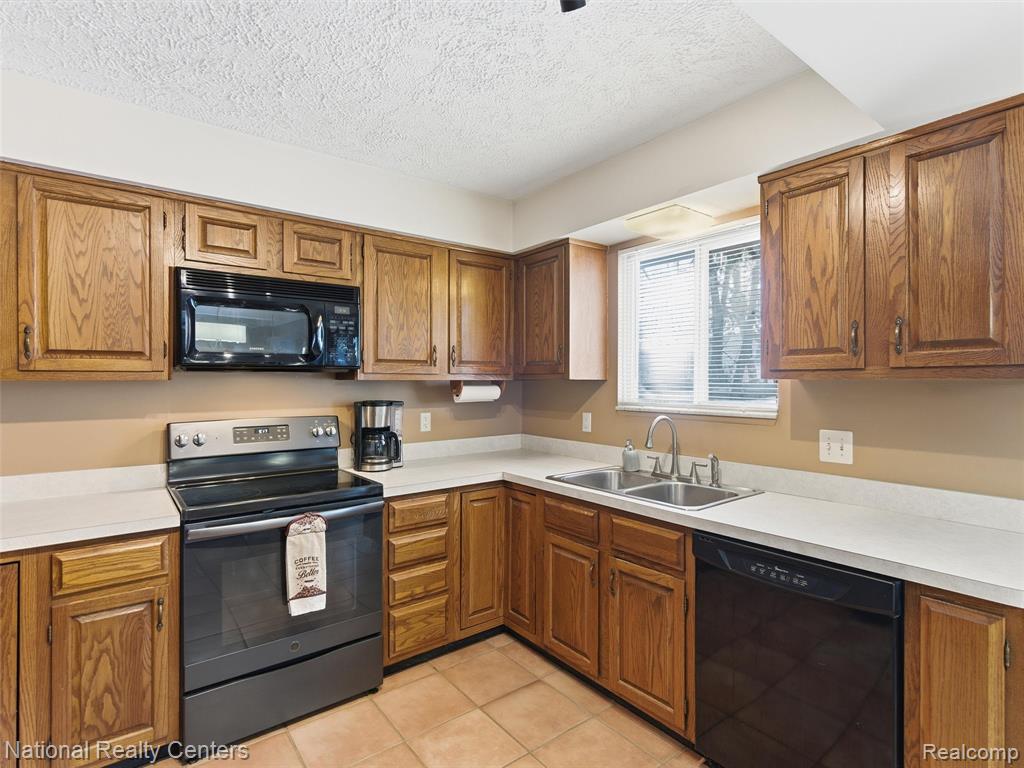 5470 Jamestown Road Utica, MI 48317 - Photo 18 of 50 Gallery Image 18