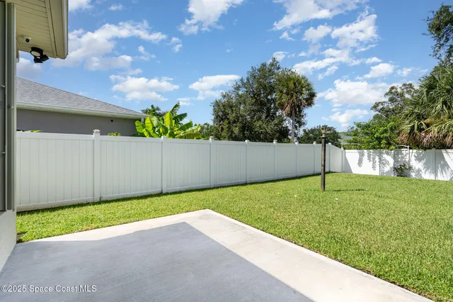 $486,000 | 840 Hawks Ridge Court Northeast, Palm Bay, FL 32905