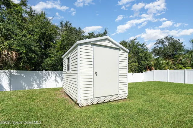 $486,000 | 840 Hawks Ridge Court Northeast, Palm Bay, FL 32905