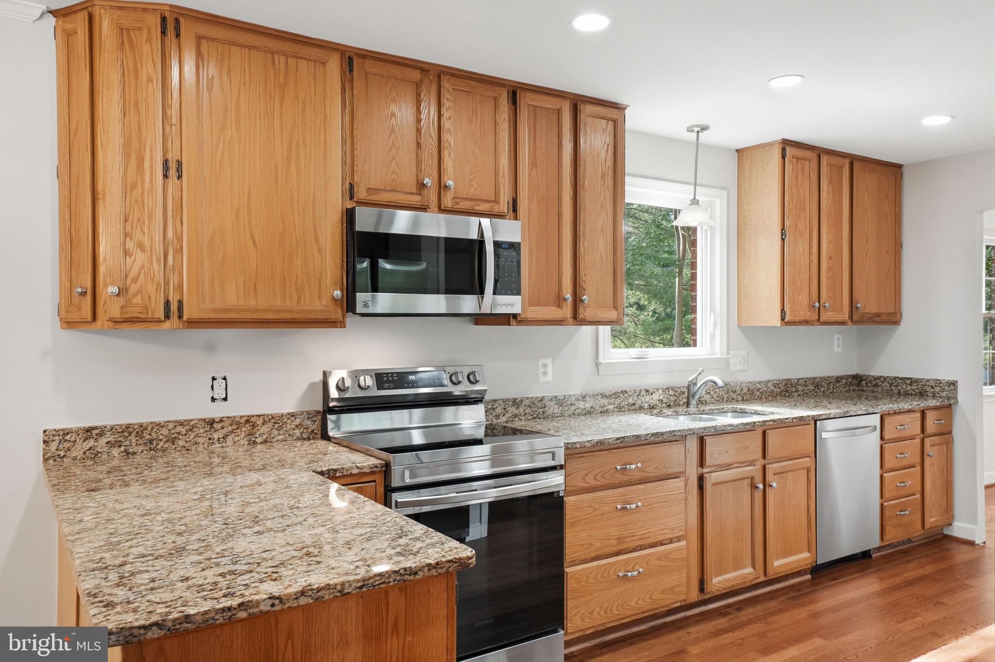 7216 Reservation Drive Springfield, VA 22153 - Photo 15 of 52