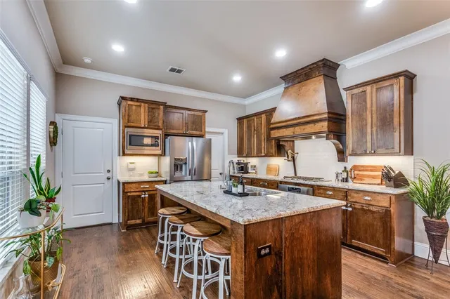 $725,000 | 4904 Sage Hill Drive, Carrollton, TX 75010