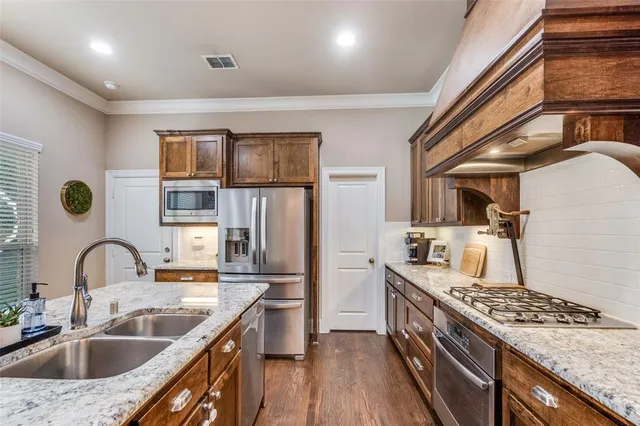 $725,000 | 4904 Sage Hill Drive, Carrollton, TX 75010