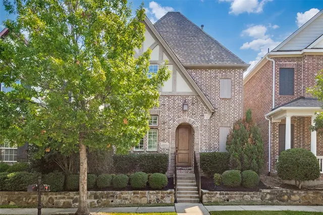 $725,000 | 4904 Sage Hill Drive, Carrollton, TX 75010