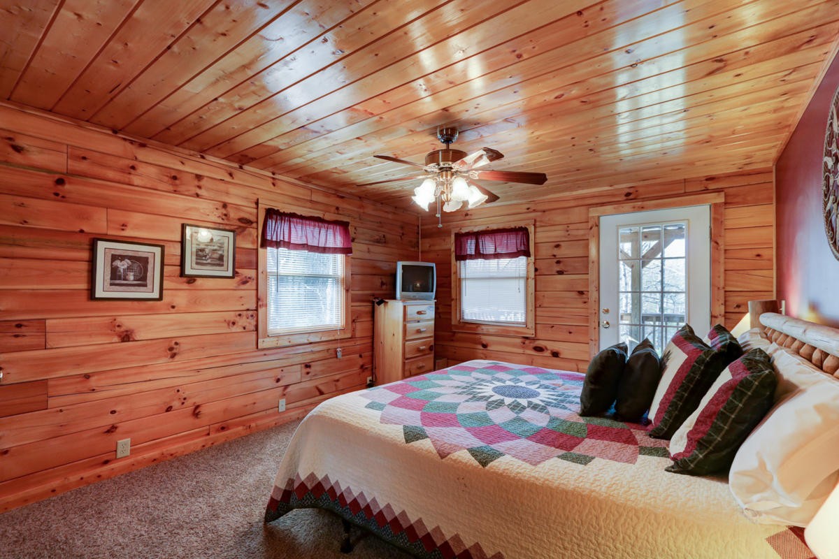 3111 Valley Home Road Pigeon Forge, TN 37862 - Photo 11 of 29
