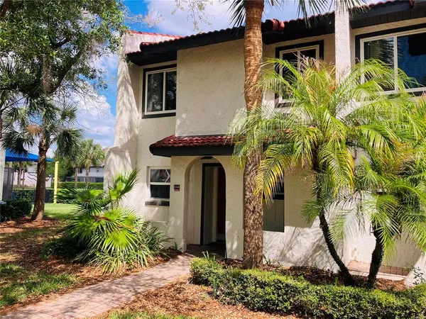 $2,000 | 1110 Spaceport Court, Kissimmee, FL 34746