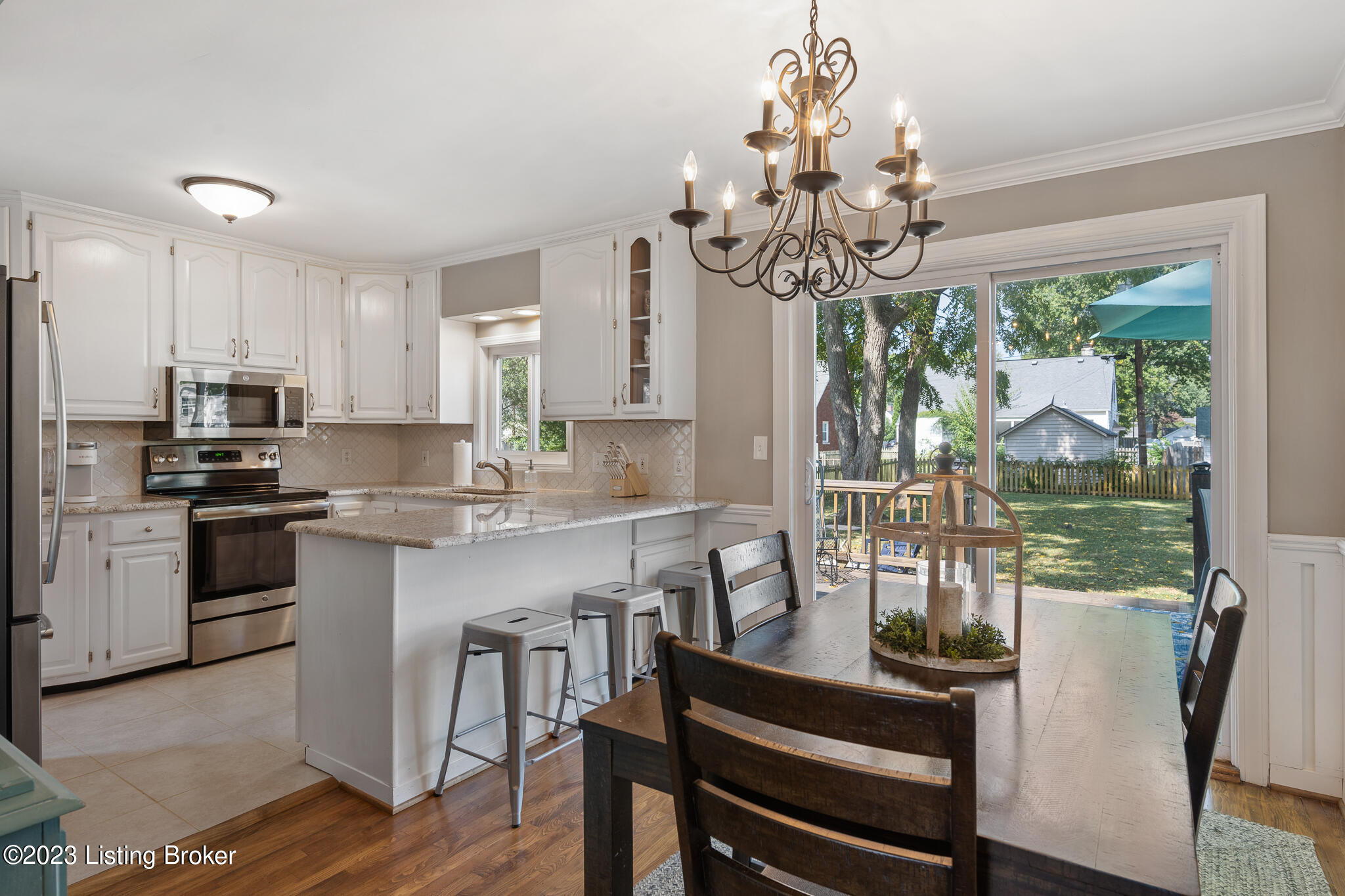 4109 Gloucester Road Louisville, KY 40207 - Photo 12 of 49 4109 Gloucester Rd-12