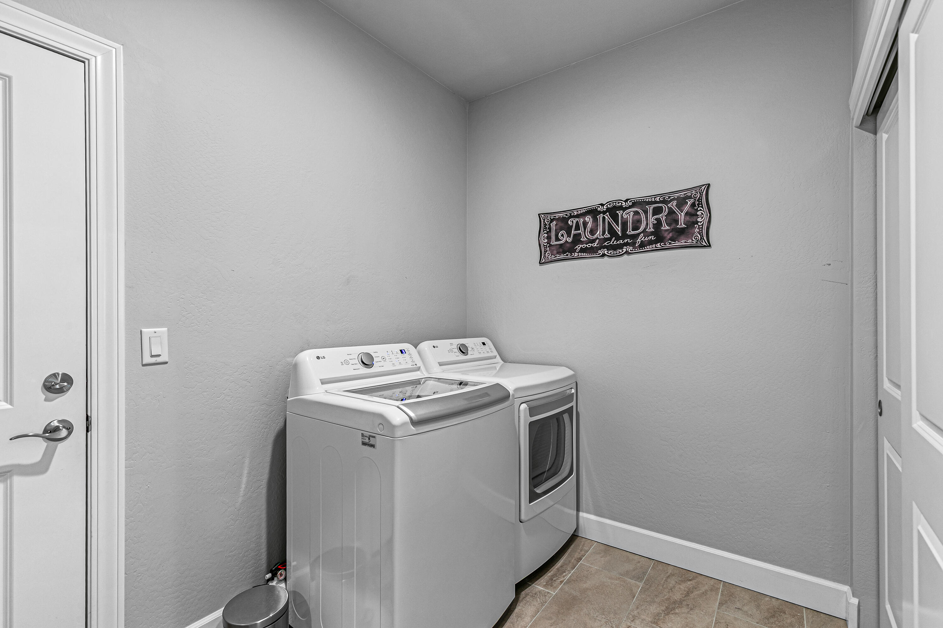 448 Cheney Loop Central Point, OR 97502 - Photo 24 of 24 9R9A8986