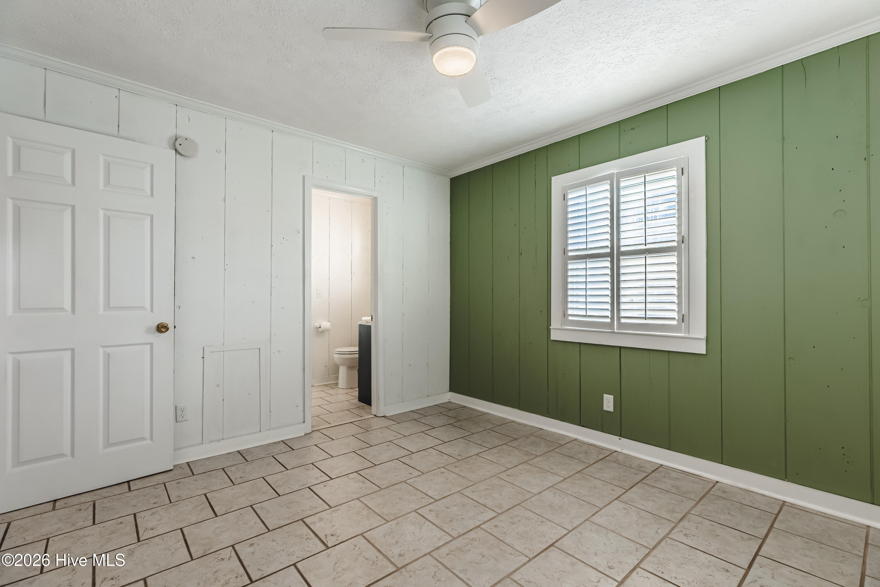 406 36th Street Sunset Beach, NC 28468 - Photo 16 of 47 Primary Bedroom