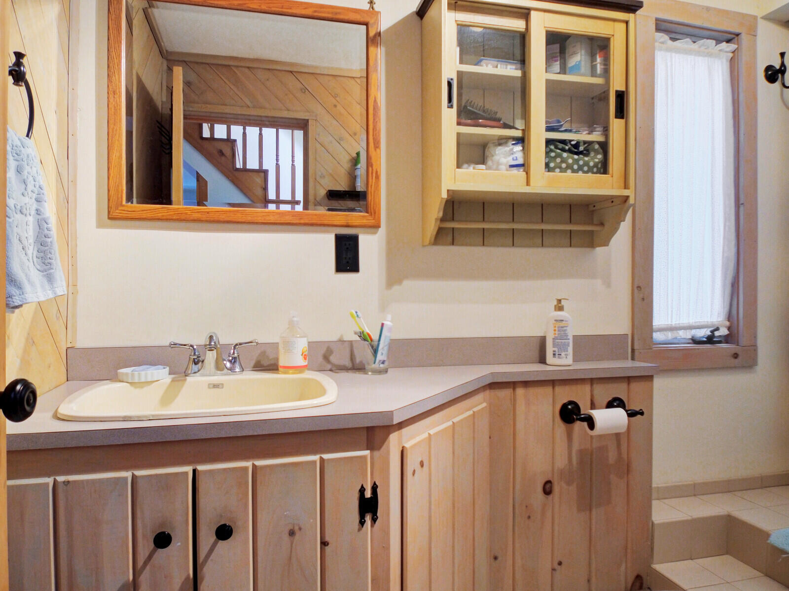 186 Peninsula Drive Rome, ME 04963 - Photo 21 of 90 18_Int_562_DxO_mls