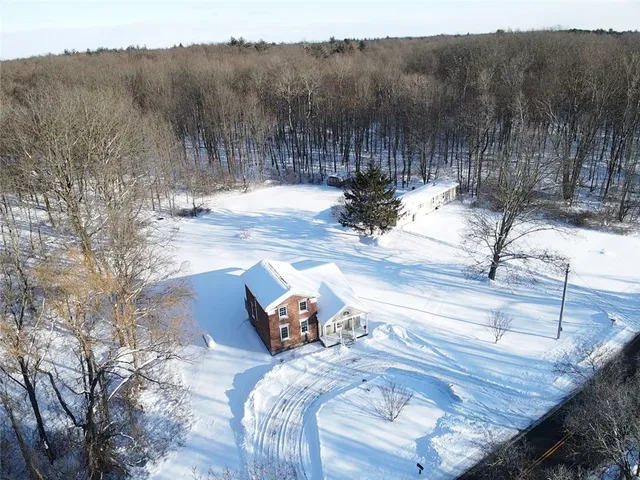 $349,500 | 2147-2153 Welch Road, Phelps, NY 14456