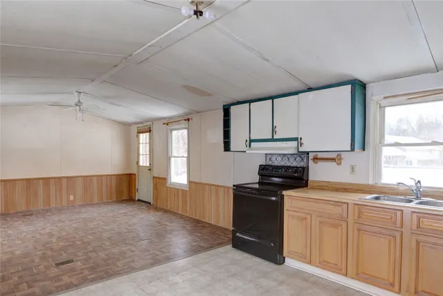 $349,500 | 2147-2153 Welch Road, Phelps, NY 14456