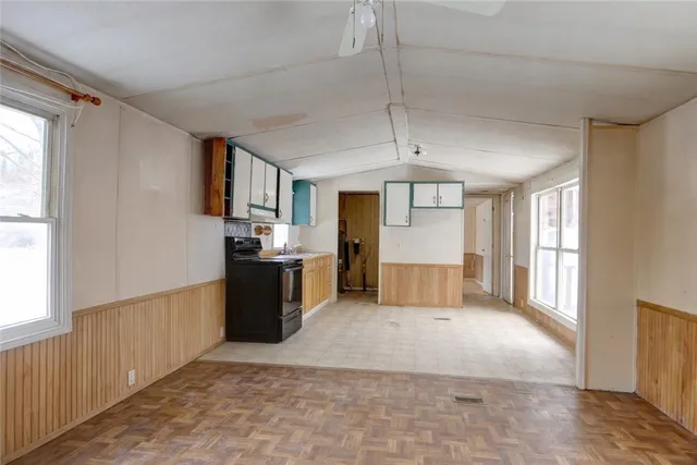 $349,500 | 2147-2153 Welch Road, Phelps, NY 14456