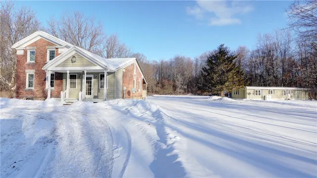 $349,500 | 2147-2153 Welch Road, Phelps, NY 14456