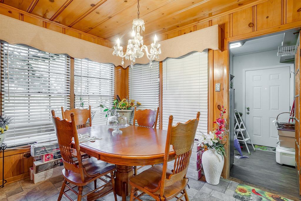 703 East Morgan Street Meridian, TX 76665 - Photo 16 of 38