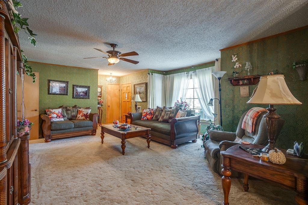 703 East Morgan Street Meridian, TX 76665 - Photo 10 of 38