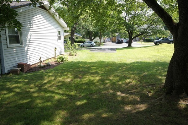 6 Richard Road Natick, MA 01760 - Photo 17 of 18