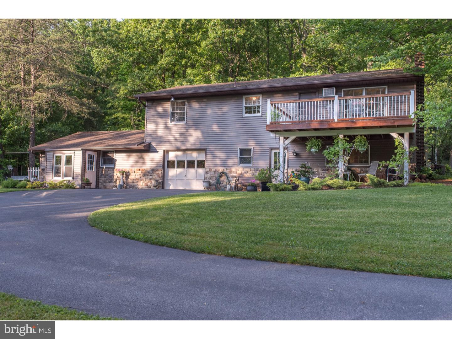 306 Mountz Road Morgantown, PA 19543 - Photo 2 of 25 Gallery Image 2