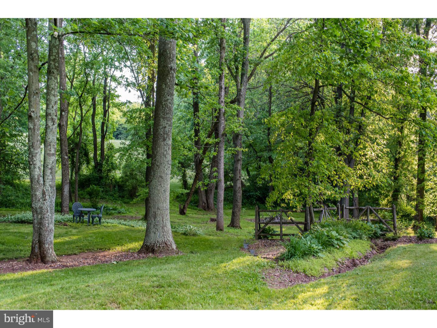 306 Mountz Road Morgantown, PA 19543 - Photo 4 of 25 Gallery Image 4