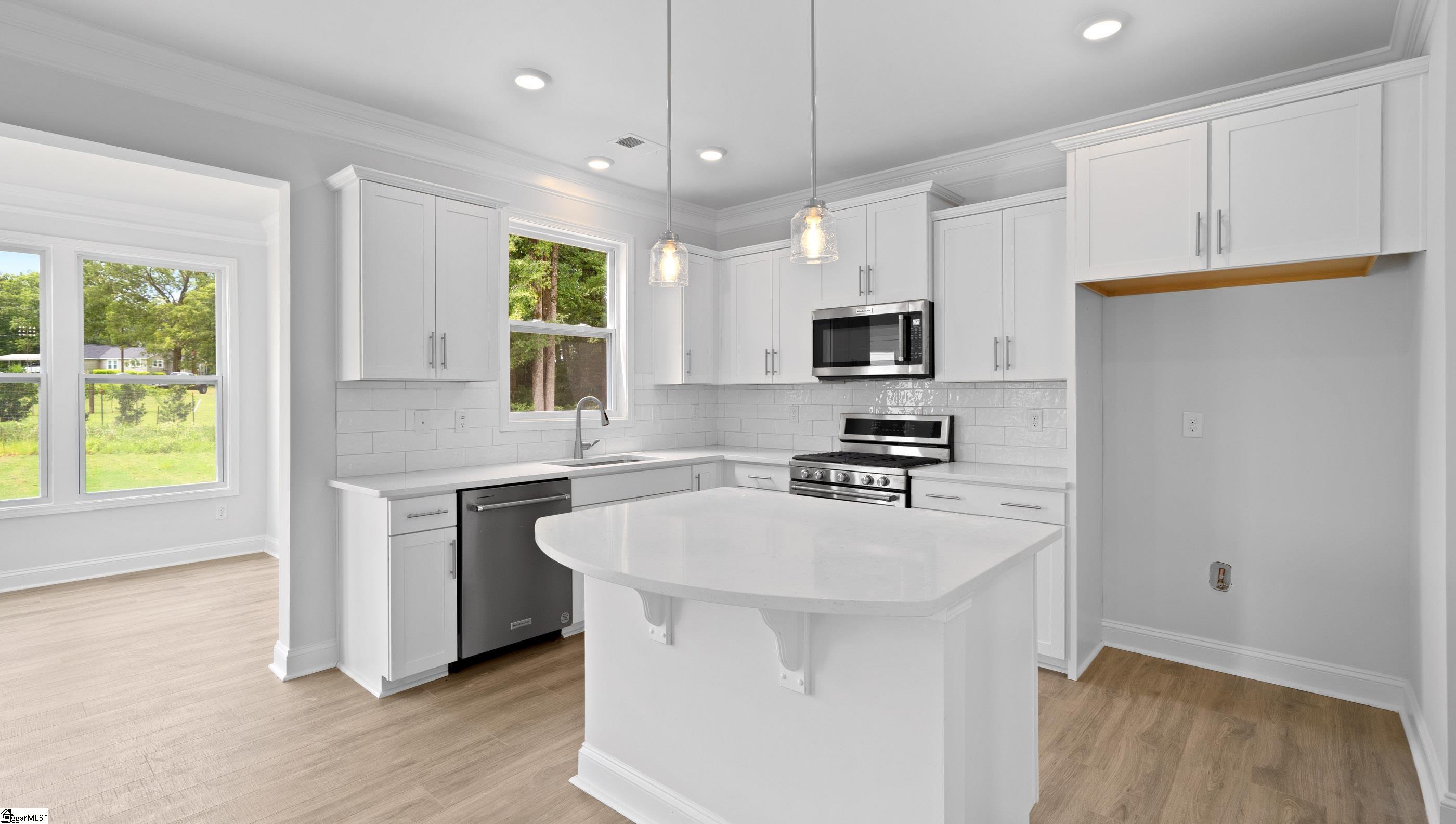 313 Addie Court Reidville, SC 29388 - Photo 8 of 27 Gallery Image 8