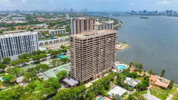 $3,299 | 11113 Biscayne Boulevard, Unit 1554, Miami, FL 33181