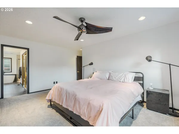 $634,900 | 511 Southeast 15th Street, Gresham, OR 97080