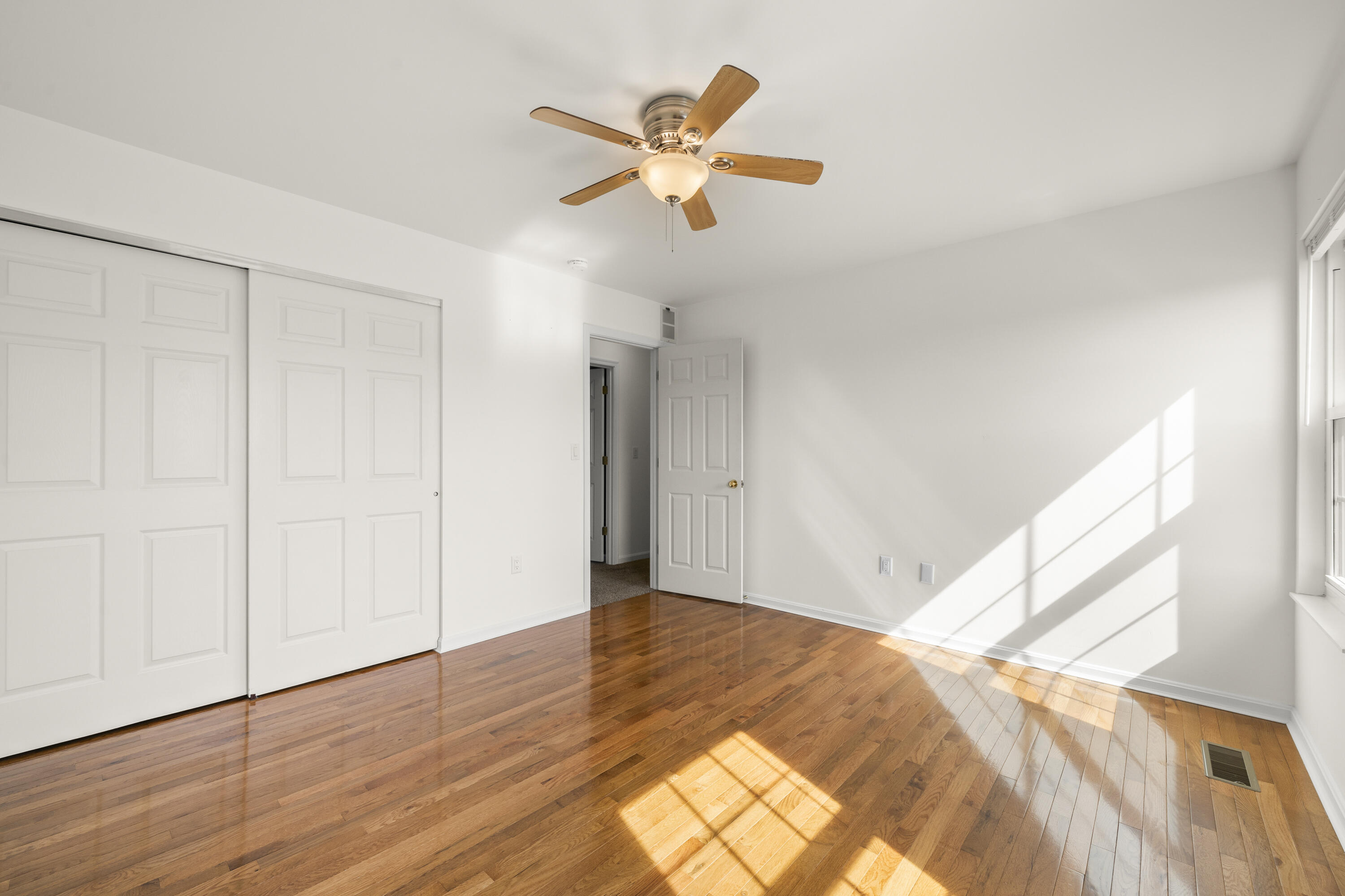 1418 Cayton Road Florence, KY 41042 - Photo 28 of 39 Gallery Image 28