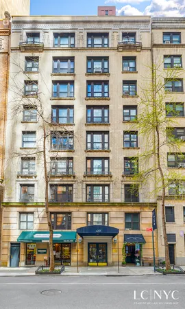 $715,000 | 146 East 49th Street, Unit 2B | Midtown East
