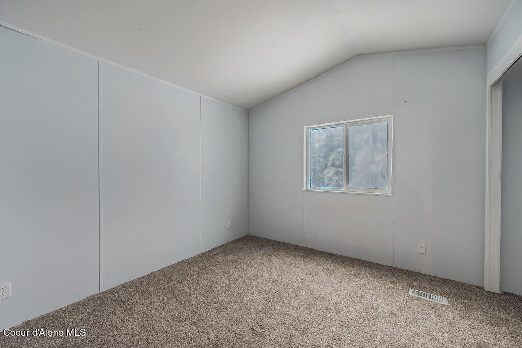 671 Berrypatch Loop Road Athol, ID 83801 - Photo 15 of 31 --13.jpg-SMALL