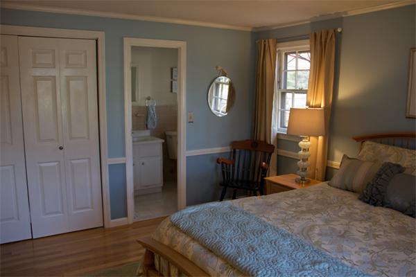 11 Keith Road Reading, MA 01867 - Photo 20 of 25 Gallery Image 20