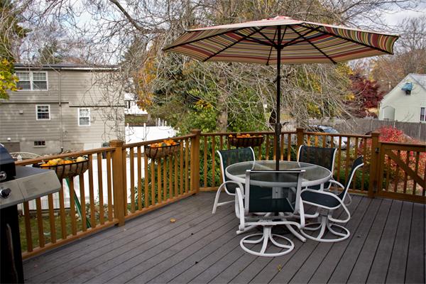 11 Keith Road Reading, MA 01867 - Photo 4 of 25 Gallery Image 4